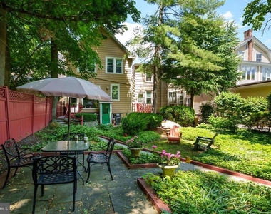 156 Mercer Street - Photo Thumbnail 14