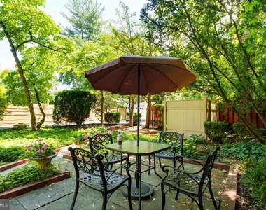 156 Mercer Street - Photo Thumbnail 10