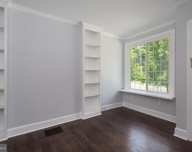 156 Mercer Street - Photo Thumbnail 4