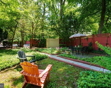 156 Mercer Street - Photo Thumbnail 13