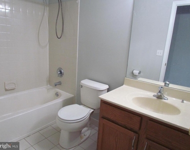 23 Blake Drive - Photo Thumbnail 13