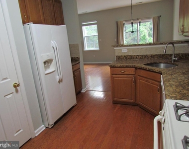 23 Blake Drive - Photo Thumbnail 6