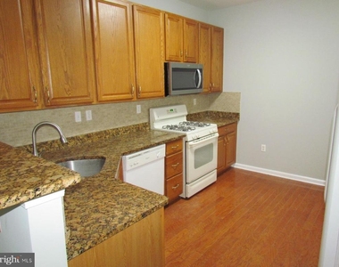 23 Blake Drive - Photo Thumbnail 5