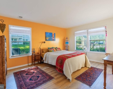 101 Lassen Court - Photo Thumbnail 6