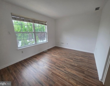 138 Persimmon Street - Photo Thumbnail 29