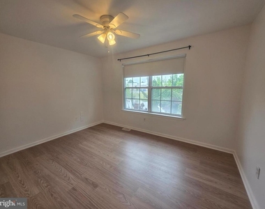 138 Persimmon Street - Photo Thumbnail 35