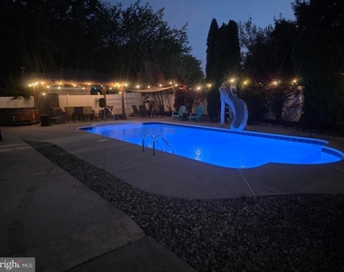 138 Persimmon Street - Photo Thumbnail 47