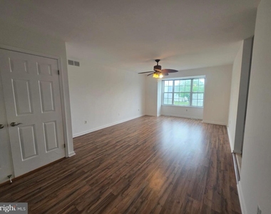 138 Persimmon Street - Photo Thumbnail 25