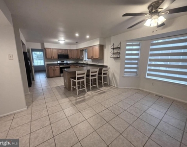 138 Persimmon Street - Photo Thumbnail 14