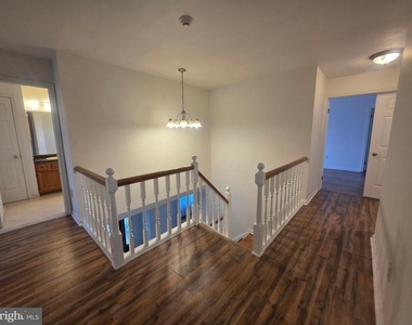 138 Persimmon Street - Photo Thumbnail 23