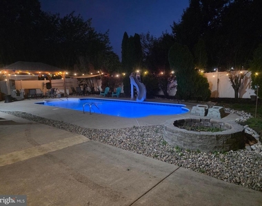 138 Persimmon Street - Photo Thumbnail 49