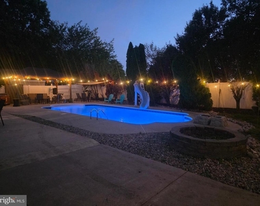 138 Persimmon Street - Photo Thumbnail 45
