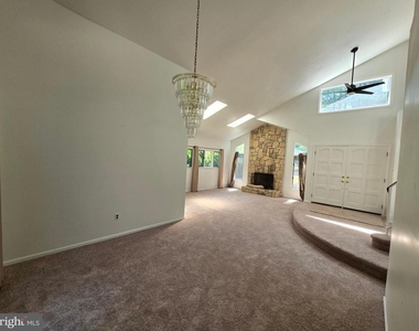 26 Las Brisas Boulevard - Photo Thumbnail 7
