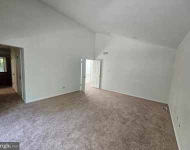 26 Las Brisas Boulevard - Photo Thumbnail 25