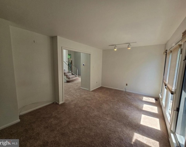 26 Las Brisas Boulevard - Photo Thumbnail 13