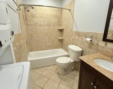 104 Sandstone Court - Photo Thumbnail 8