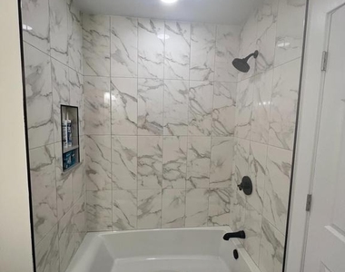 380-b Delancey Place - Photo Thumbnail 21