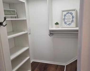 251 Fir Tree Court - Photo Thumbnail 16