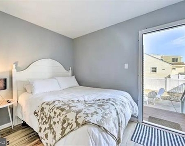 1106 E Evans Boulevard - Photo Thumbnail 13