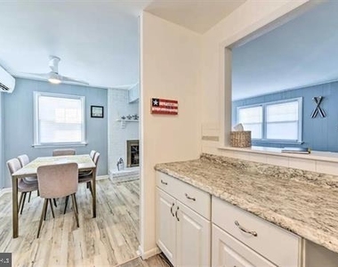 1106 E Evans Boulevard - Photo Thumbnail 7