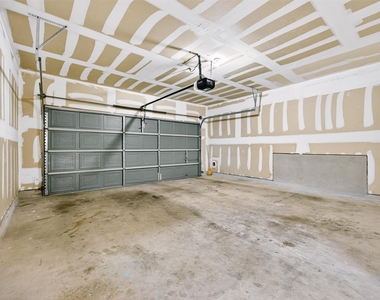 2632 Century Park Blvd - Photo Thumbnail 32