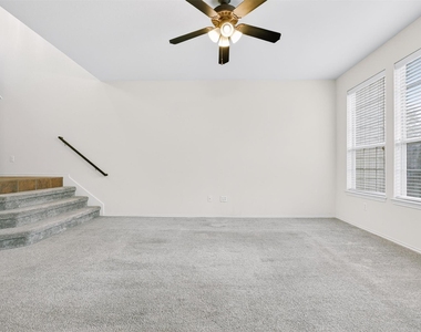 2632 Century Park Blvd - Photo Thumbnail 4