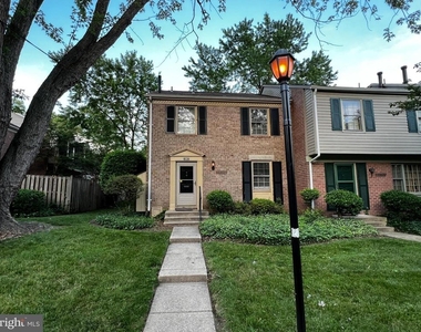 10863 Bucknell Drive - Photo Thumbnail 1