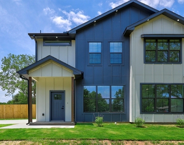 230 Brown St - Photo Thumbnail 1