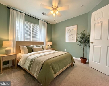 25353 Damascus Park Terrace - Photo Thumbnail 14