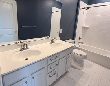 22110 Fulmer Avenue - Photo Thumbnail 27
