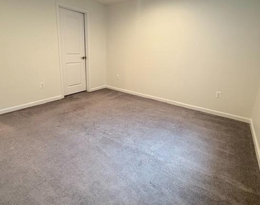 22110 Fulmer Avenue - Photo Thumbnail 39
