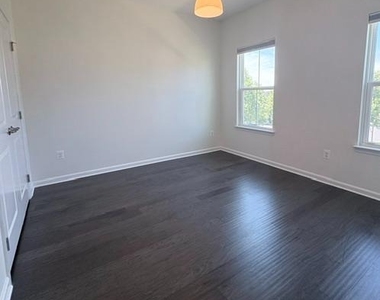 22110 Fulmer Avenue - Photo Thumbnail 32