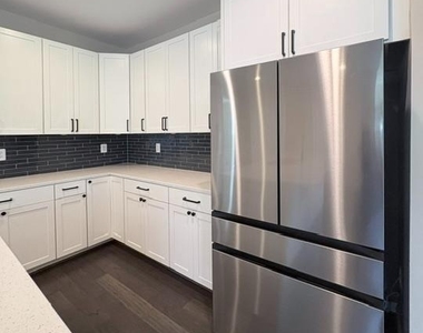 22110 Fulmer Avenue - Photo Thumbnail 9