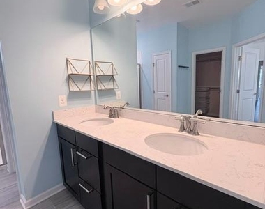 22110 Fulmer Avenue - Photo Thumbnail 20