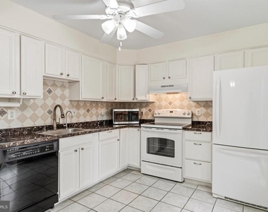 18617 Chickadee Lane - Photo Thumbnail 9