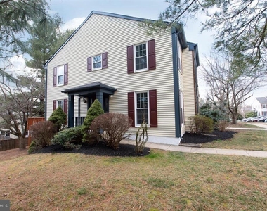 10622 Tuppence Court - Photo Thumbnail 3