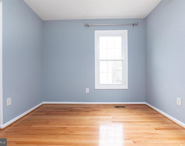 10622 Tuppence Court - Photo Thumbnail 21