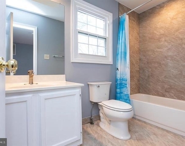 10622 Tuppence Court - Photo Thumbnail 30