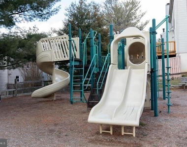 10622 Tuppence Court - Photo Thumbnail 39