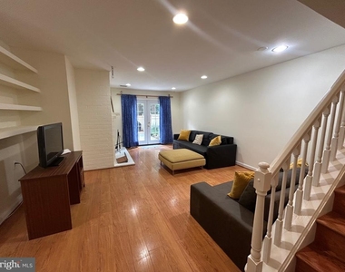 5916 Dorchester Way - Photo Thumbnail 18