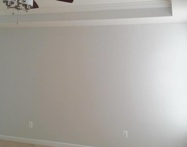 557 Cedar Spring Street - Photo Thumbnail 19