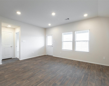 314 North Richland Dr - Photo Thumbnail 8
