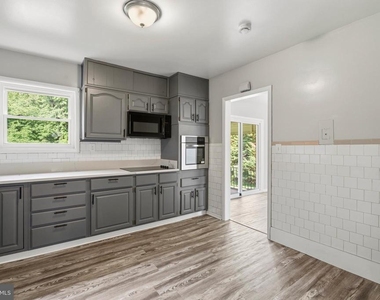 5233 Kerger Road - Photo Thumbnail 12