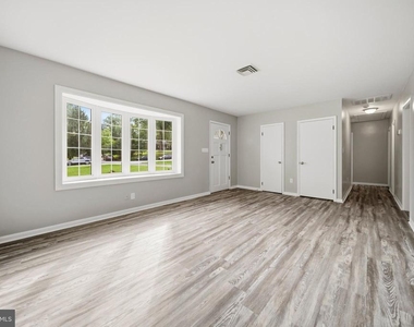 5233 Kerger Road - Photo Thumbnail 7