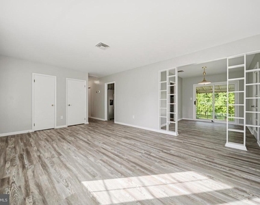 5233 Kerger Road - Photo Thumbnail 6