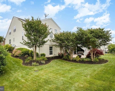 714 Monarchos Drive - Photo Thumbnail 49