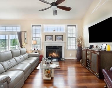714 Monarchos Drive - Photo Thumbnail 20