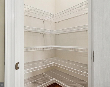 714 Monarchos Drive - Photo Thumbnail 13
