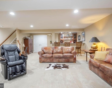 714 Monarchos Drive - Photo Thumbnail 58