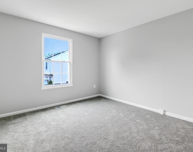 5778 Sunset View Lane - Photo Thumbnail 7